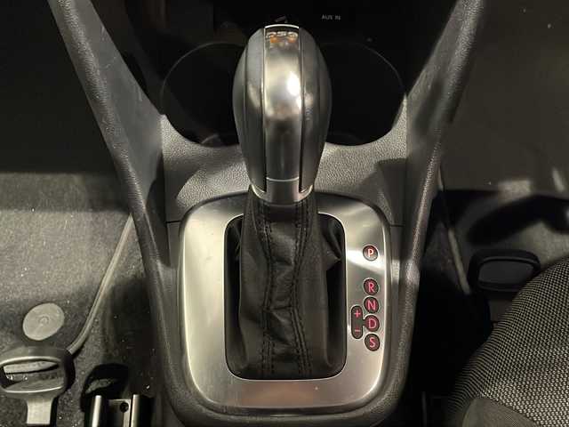 フォルクスワーゲン ポロ TSIコンフォートL BMテクノ 新潟県 2014(平26)年 6.4万km ディープブラックパールエフェクト 社外SDナビゲーションシステム/・CD/DVD/TV/BT/エレクトロニック・スタビリティ・コントロール/アンチロック・ブレーキシステム/リヤビューカメラ/ETC