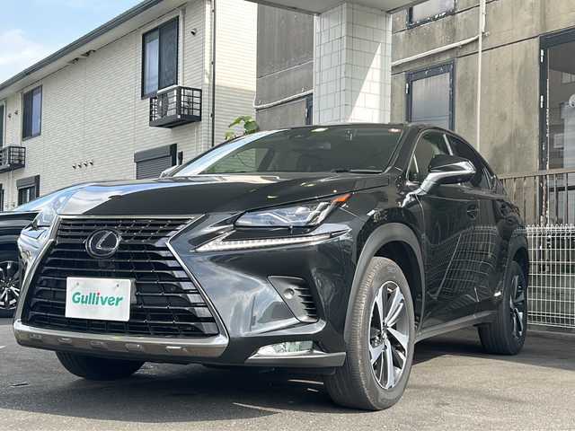 レクサス ＮＸ 300h Iパッケージ 京都府 2020(令2)年 12.9万km グラファイトブラックガラスフレーク 純正ナビ/フルセグTV/Bluetooth/CD/DVD/SD/AUX/Miracast/バックカメラ/3眼LEDヘッドライト/レーダークルーズコントロール/ステアリングヒーター/メモリー付きパワーシート/シートヒーター/電動パーキングブレーキ/パドルシフト/ビルトインETC2.0/前後ドライブレコーダー/レーダー探知機/ステアリングスイッチ/オールオートパワーウィンドウ/禁煙車