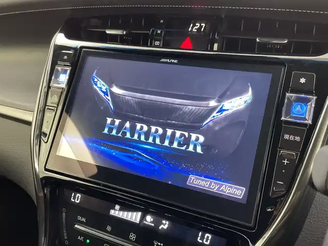 トヨタ ハリアー プレミアム スタイルノアール 新潟県 2020(令2)年 6.3万km ブラックマイカ 禁煙車/三眼LEDオートヘッドライト/ALPINE10インチナビ/（BT/FM/AM/フルセグTV/DVD）/全周囲カメラ/ステアリングスイッチ/ハーフレザーシート/パワーシート/ドライブレコーダー/電動リアゲート/電格ミラー/ウィンカーミラー