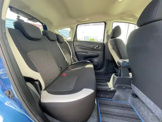日産 ノート e－パワー X Vセレクション 大阪府 2020(令2)年 2.6万km シャイニングブルー 全方位カメラ　/社外ナビ　/アルパインナビ　/追従型クルーズコントロール　/ＥＴＣ　/Ｂｌｕｅｔｏｏｔｈ　/ミュージックプレーヤー　/ミュージックサーバー/純正マット　/前後ドライブレコーダー　/レーンアシスト　/CD/DVD再生機能あり
