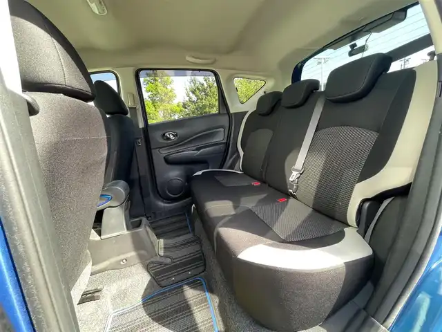 日産 ノート e－パワー X Vセレクション 大阪府 2020(令2)年 2.6万km シャイニングブルー 全方位カメラ　/社外ナビ　/アルパインナビ　/追従型クルーズコントロール　/ＥＴＣ　/Ｂｌｕｅｔｏｏｔｈ　/ミュージックプレーヤー　/ミュージックサーバー/純正マット　/前後ドライブレコーダー　/レーンアシスト　/CD/DVD再生機能あり