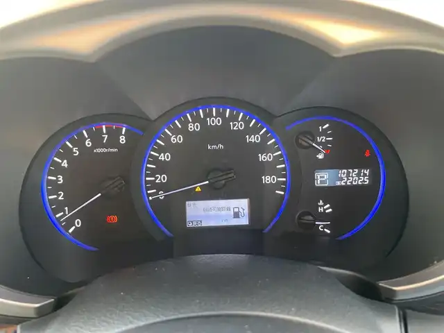 日産 エルグランド 350HWS アーバンクロム 大阪府 2012(平24)年 10.8万km ブリリアントホワイトパール (株)IDOMが運営する【じしゃロン堺店】の自社ローン専用車両になります。/こちらは現金またはオートローンご利用時の価格です。自社ローンご希望の方は別途その旨お申付け下さい