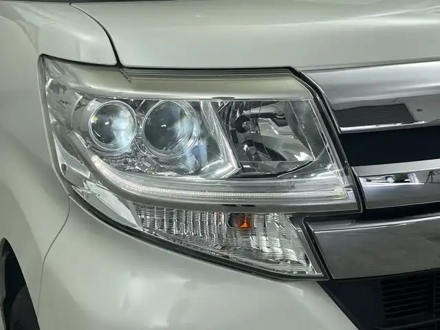 ダイハツ タント カスタム X SA 三重県 2014(平26)年 2.2万km パールホワイトⅢ /禁煙車//社外7インチナビ//バックカメラ//スマートアシスト//ETC//プッシュスタート//片側パワースライドドア//HIDヘッドライト//純正14インチアルミホイール//スマートキー//フォグランプ//オートライト