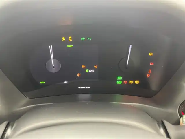 ホンダ ヴェゼル ハイブリッド e:HEV Z 茨城県 2022(令4)年 3.2万km クリスタルブラックパール 純正9型ナビ/バックカメラ/フルセグ/衝突被害軽減ブレーキ/車線逸脱抑制装置/レーダークルーズコントロール/オートマチックハイビーム/クリアランスソナー/BSM/ETC2.0/パワーバックドア/ドラレコ/シートヒーター/純正18 インチAW/LEDヘッドライト/スマートキー