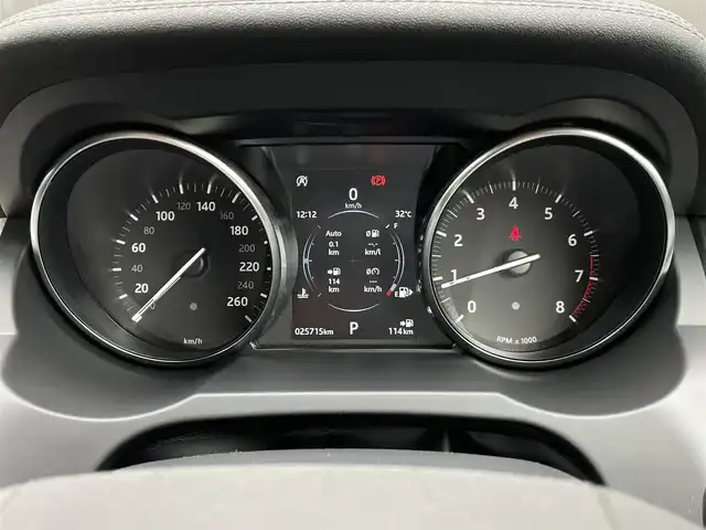 ランドローバー レンジローバーイヴォーク SE 長野県 2018(平30)年 2.6万km 黒 純ナビ　/ＭＥＲＩＤＩＡＮサウンド　/３６０°カメラ　/バックカメラ　/パワーバックドア　/ＡＣＣ　/ＨＩＤヘッドライト　/純正１７ＡＷ　/ＥＴＣ　/ＬＫＡ　/４ＷＤ