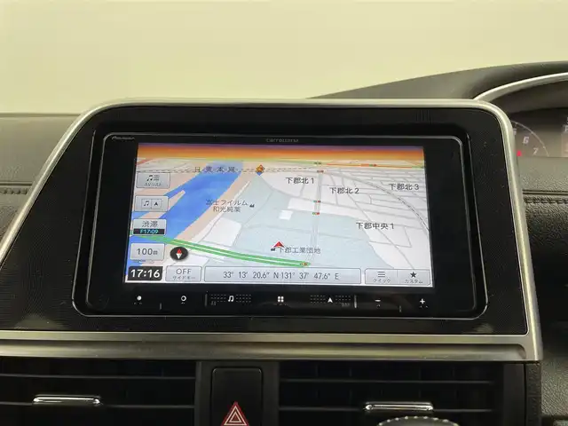 トヨタ シエンタ G グランパー 大分県 2020(令2)年 5万km センシュアルレッドマイカ 社外SDナビ/（フルセグ/CD/DVD/Bluetooth）/フリップダウンモニター/衝突軽減ブレーキ/レーンディパーチャアシスト/オートハイビーム/前後ドライブレコーダー/バックカメラ/ETC/両側パワースライドドア/プッシュスタート・スマートキー/ヘッドライトレベライザー/USB充電ポート×２/保証書・取扱説明書/スペアキー