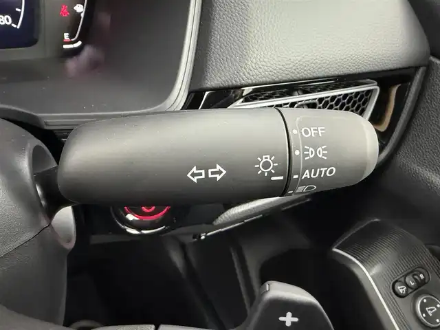 ホンダ シビック e:HEV EX 愛知県 2025(令7)年 0.1千km ソニックグレーパール 登録済未使用車/登録時走行距離13km/パノラマサンルーフ/BOSEサウンドシステム/ホンダコネクト9インチディスプレイ/フルセグTV/Bluetooth/AppleCarPlay/USB/ワイヤレス充電/純正フロアマット/ビルトインETC2.0/純正前後ドライブレコーダー/前席パワーシート/前席シートヒーター/バックカメラ/ホンダセンシング/衝突軽減ブレーキ/パーキングセンサー/踏み間違い防止装置/車線逸脱警報/アダプティブクルーズコントロール/ブラインドスポットモニター/ラゲッジマット/トノカバー