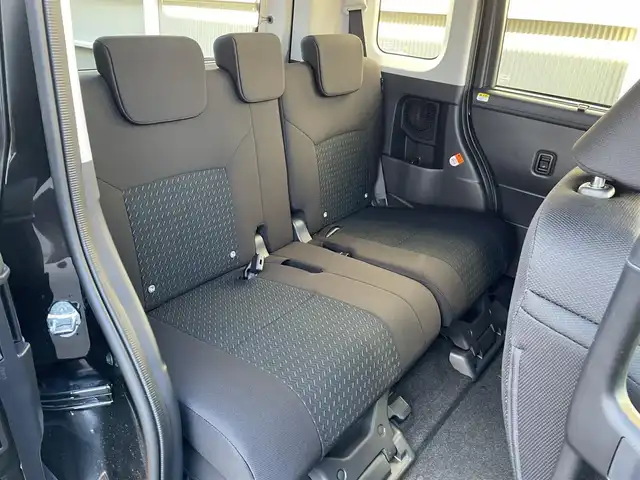 ダイハツ トール カスタムG ターボ 東京都 2025(令7)年 0.1千km ブラックマイカメタリック 登録済未使用車　/純正９型連携ＤＡ　/・BluetoothAudio/HDMI/・AppleCarPlay&AnudoidAuto/アラウンドビューモニター/ＬＥＤヘッドライト　/・LEDフォグランプ　/スマートアシスト　/・先行車発進お知らせ機能/・ふらつき警報/・アダプティブクルーズコントロール　/・コーナーセンサー　/・車線逸脱警報/・衝突警報機能/・路外逸脱警報/ウェルカムオープン機能付パワースライドドア/アイドリングストップ/プッシュエンジンスタート/Wエアバック＆ABS