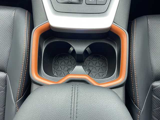 トヨタ ＲＡＶ４ アドベンチャー 秋田県 2019(令1)年 2.3万km アーバンカーキ 4WD/トヨタセーフティセンス/純正SDナビ/　　CD/DVD/BT/HDMI/フルセグ/バックカメラ/LEDオートライト/レーダークルーズコントロール/合皮シート/パワーシート/シートヒーター/ベンチレーション/ステアリングヒーター/純正フロアマット/純正ドライブレコーダー/スマートキー/ETC