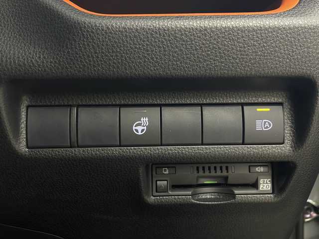 トヨタ ＲＡＶ４ アドベンチャー 秋田県 2019(令1)年 2.3万km アーバンカーキ 4WD/トヨタセーフティセンス/純正SDナビ/　　CD/DVD/BT/HDMI/フルセグ/バックカメラ/LEDオートライト/レーダークルーズコントロール/合皮シート/パワーシート/シートヒーター/ベンチレーション/ステアリングヒーター/純正フロアマット/純正ドライブレコーダー/スマートキー/ETC