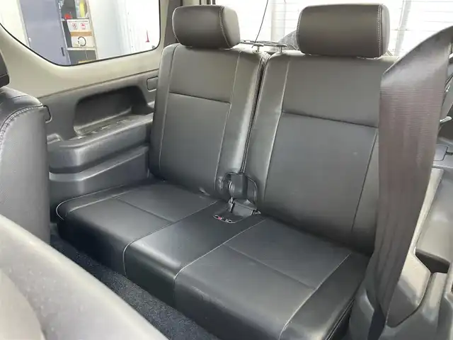 スズキ ジムニー クロスアドベンチャー XC 岡山県 2011(平23)年 7.5万km パールホワイト 登録時走行距離75085ｋｍ/社外メモリナビ/(AM/FM/DISC)/バックカメラ/4WD/ETC/純正フロアマット/純正16インチアルミホイール/革シート/ワンセグTV/運転席シートヒーター/保証書/取扱説明書/スペアキー1本