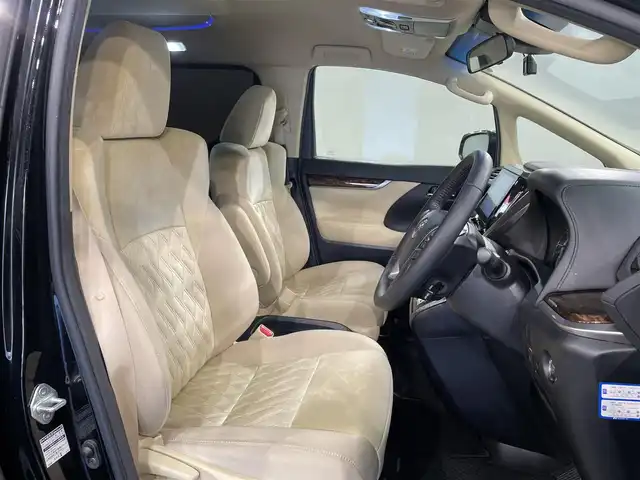 トヨタ アルファード X 愛知県 2020(令2)年 6.5万km ブラック 純正９インチナビ/両側パワースライドドア/レーダークルーズコントロール/衝突軽減ブレーキ/車線逸脱警報/クリアランスソナー/先行車発進告知/電動パーキングブレーキ/ブレーキホールド/バックカメラ/ドライブレコーダー/ビルトインＥＴＣ/アクセサリーソケット/USB入力端子/ＬＥＤヘッドライト/オートハイビーム/ISOFIX/純正16インチアルミホイール