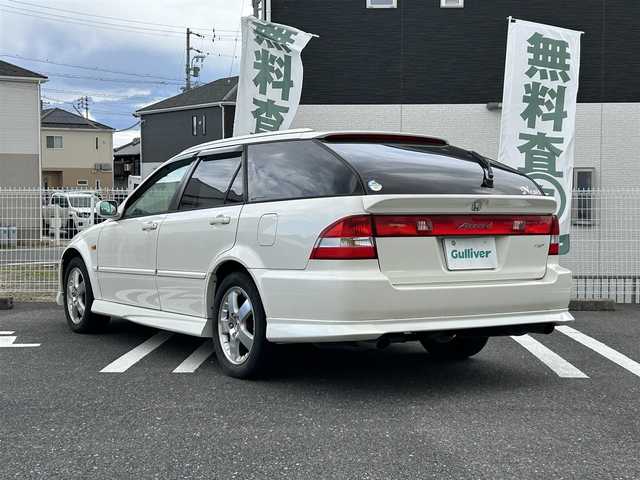 ホンダ アコード ワゴン SiR スポーティア 三重県 2000(平12)年 14.7万km プレミアムホワイトパール 登録時146182km/ワンオーナー/メーカーナビ（ＦＭ／ＡＭ）/禁煙車/スペアキー1本/本革センターアームレスト（オレンジ）/ハーフレザーシート(黒)/純正フロアマット/電格ミラー