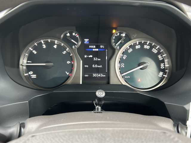 トヨタ ランドクルーザー プラド TX 秋田県 2018(平30)年 3.1万km ホワイトパールクリスタルシャイン 社外メモリナビ/社外BT、CD、DVD/バックカメラ/ドライブレコーダー/純正17インチAW/４WD/保証書、取説