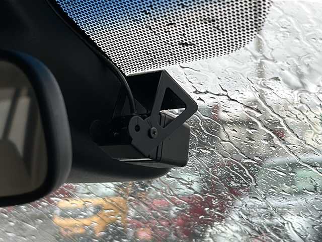 トヨタ ランドクルーザー プラド TX 秋田県 2018(平30)年 3.1万km ホワイトパールクリスタルシャイン 社外メモリナビ/社外BT、CD、DVD/バックカメラ/ドライブレコーダー/純正17インチAW/４WD/保証書、取説