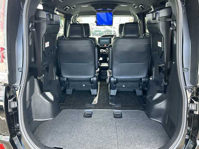 トヨタ ノア ハイブリッド Si ダブルバイビー 大阪府 2018(平30)年 5.1万km ブラック トヨタセーフティセンス　純正１０型ナビ　フリップダウンモニター　バックカメラ　両側パワースライドドア　前席シートヒーター　ハーフレザーシート　クルーズコントロール　前後ドラレコ　ＥＴＣ　ＬＥＤオートライト　ＣＤ　ＤＶＤ　ＢＴ　フルセグTV