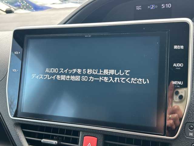 トヨタ ノア ハイブリッド Si ダブルバイビー 大阪府 2018(平30)年 5.1万km ブラック トヨタセーフティセンス　純正１０型ナビ　フリップダウンモニター　バックカメラ　両側パワースライドドア　前席シートヒーター　ハーフレザーシート　クルーズコントロール　前後ドラレコ　ＥＴＣ　ＬＥＤオートライト　ＣＤ　ＤＶＤ　ＢＴ　フルセグTV
