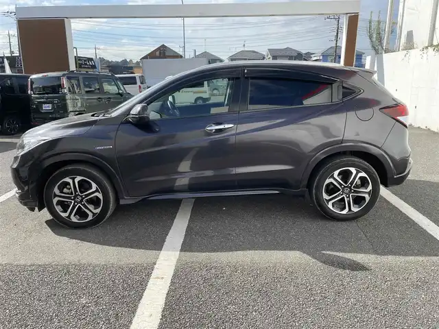 ホンダ ヴェゼル ハイブリッド Z 千葉県 2014(平26)年 9.8万km ルーセブラックM 【(株)IDOMが運営する【じしゃロン八千代店】の自社ローン対象車両になります。こちらは現金ご利用時の価格です。自社ローンご希望の方は別途その旨お申付け下さい。】/純正ナビ/バックカメラ/両側パワースライドドア/衝突軽減システム/クルーズコントロール/LEDヘッドライト