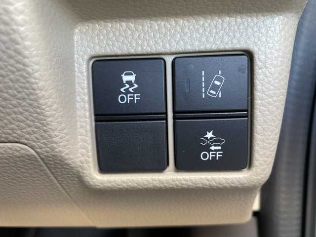 ホンダ Ｎ ＢＯＸ 富山県 2018(平30)年 7.4万km プレミアムホワイトパールⅡ 社外８型メモリナビゲーション/型番：AVIC-RL901/【CD/DVD/BT/AUX/フルセグTV】/バックカメラ/ビルトインＥＴＣ　/ドライブレコーダー　/スマートキー一体型純正エンジンスターター　/パワースライドドア　/革調シートカバー　/ＬＥＤヘッドライト　/前席シートヒーター/純正フロアマット