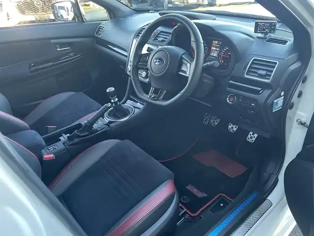 スバル ＷＲＸ ＳＴＩ STI タイプS 東京都 2020(令2)年 1.5万km クリスタルホワイトP 6MT/ワンオーナー/KENWOOD彩速ナビ/サンルーフ/ブラックアルカンターラハーフレザーシート/アドバンスセーフティパッケージ/STIフロントアンダースポイラー/リアエアロスプラッシュ/バックカメラ/フロントカメラ/サイドカメラ/BSM/サイドバイザー