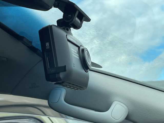 トヨタ アルファード S Cパッケージ 長野県 2019(平31)年 3.2万km ホワイトパールクリスタルシャイン 禁煙車/モデリスタエアロ（F・S・R）/純正10インチナビ【NSZN-Z68T】/(CD/DVD/フルセグTV/Bluetooth)/セーフティセンス/・プリクラッシュセーフティ/・レーントレーシングアシスト/・アダプティブハイビームシステム/・レーダークルーズコントロール/・ロードサインアシスト/・インテリジェントクリアランスソナー/バックカメラ/ビルトインETC/前後ドライブレコーダー/パワーバックドア/両側パワースライドドア/ブラック合皮シート/パワーシート（運転席メモリー機能付）/前席シートヒーター/前席ベンチレーション/ステアリングヒーター/ウッドコンビステアリング/電動パーキングブレーキ/ブレーキホールド/3眼LEDヘッドライト/フォグランプ/オートライト/スマートキー/Pスタート/電動格納ミラー/純正18インチAW/純正フロアマット