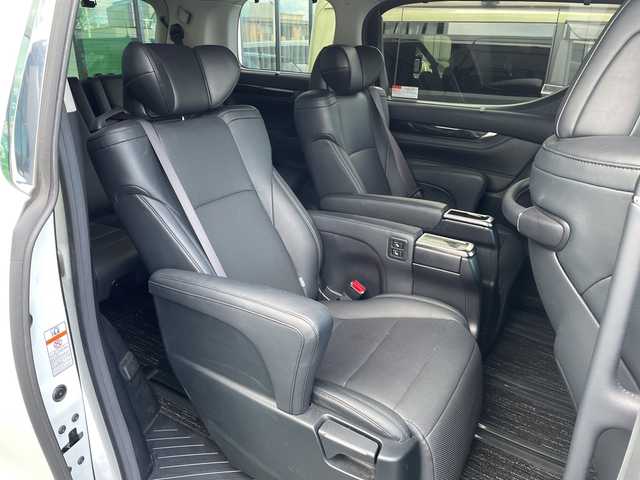 トヨタ アルファード S Cパッケージ 長野県 2019(平31)年 3.2万km ホワイトパールクリスタルシャイン 禁煙車/モデリスタエアロ（F・S・R）/純正10インチナビ【NSZN-Z68T】/(CD/DVD/フルセグTV/Bluetooth)/セーフティセンス/・プリクラッシュセーフティ/・レーントレーシングアシスト/・アダプティブハイビームシステム/・レーダークルーズコントロール/・ロードサインアシスト/・インテリジェントクリアランスソナー/バックカメラ/ビルトインETC/前後ドライブレコーダー/パワーバックドア/両側パワースライドドア/ブラック合皮シート/パワーシート（運転席メモリー機能付）/前席シートヒーター/前席ベンチレーション/ステアリングヒーター/ウッドコンビステアリング/電動パーキングブレーキ/ブレーキホールド/3眼LEDヘッドライト/フォグランプ/オートライト/スマートキー/Pスタート/電動格納ミラー/純正18インチAW/純正フロアマット