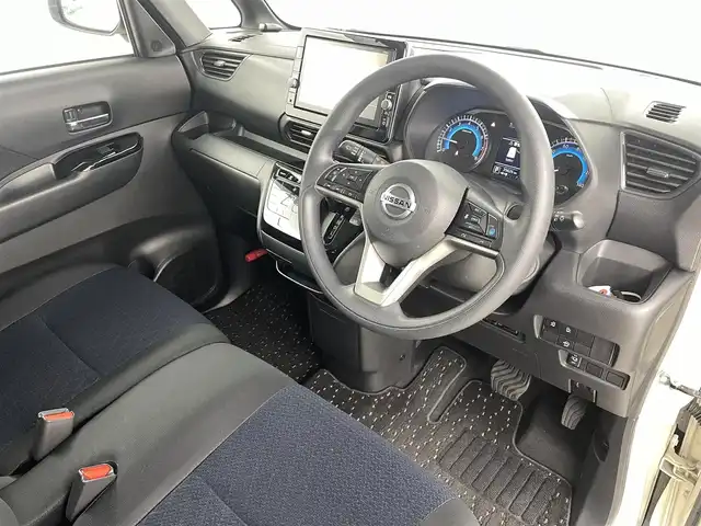 日産 ルークス HWS X プロパイロットED 福島県 2020(令2)年 3.6万km フローズンバニラパール プロパイロット　/・エマージェンシーブレーキ/・車線逸脱警報/・レーダークルーズコントロール/純正大画面ナビゲーション/【AM/FM/DVD/CD/Bluetooth】　/型番:MM320D－L/アラウンドビューモニター　/バックカメラ　/両側パワースライドドア　/プッシュスタート　/・スマートキー　/純正アルミホイール　/ＬＥＤオートライト/ステアリングスイッチ　/スマートキー/・スペアキー/・プッシュスタート/電子パーキング/・ブレーキホールド/・ステアリングスイッチ
