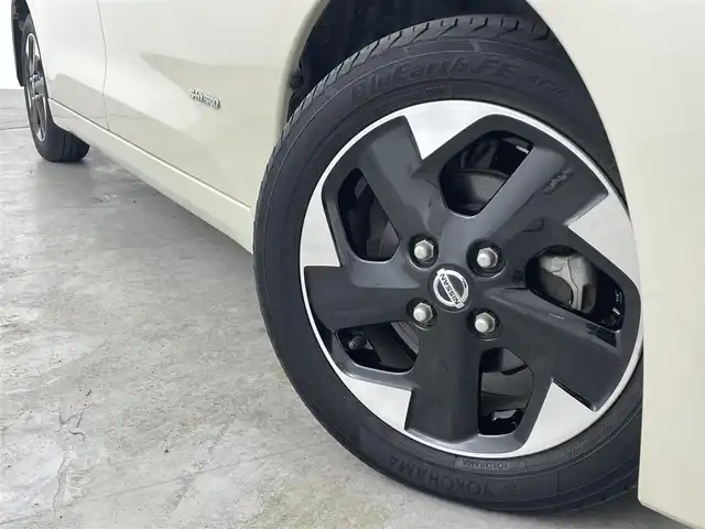日産 ルークス HWS X プロパイロットED 福島県 2020(令2)年 3.6万km フローズンバニラパール プロパイロット　/・エマージェンシーブレーキ/・車線逸脱警報/・レーダークルーズコントロール/純正大画面ナビゲーション/【AM/FM/DVD/CD/Bluetooth】　/型番:MM320D－L/アラウンドビューモニター　/バックカメラ　/両側パワースライドドア　/プッシュスタート　/・スマートキー　/純正アルミホイール　/ＬＥＤオートライト/ステアリングスイッチ　/スマートキー/・スペアキー/・プッシュスタート/電子パーキング/・ブレーキホールド/・ステアリングスイッチ