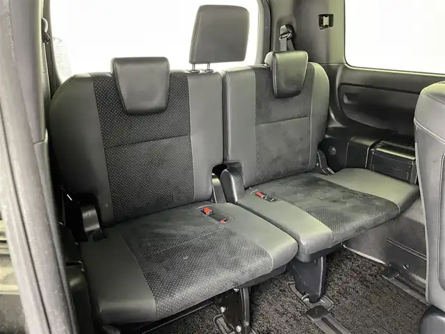 トヨタ ヴォクシー ZS 煌Ⅲ 群馬県 2020(令2)年 6.6万km ブラック 純正10インチナビ/(AM/FM/Bluetooth/フルセグTV/CD/DVD/HDMI)/バックモニター/純正12.1インチフリップダウンモニター/Toyota Safety Sense C/ ・プリクラッシュセーフティ/ ・レーンディパーチャーアラート/ ・オートマチックハイビーム/両側パワースライドドア/クルーズコントロール/ビルトインETC/プッシュスタート/スマートキー