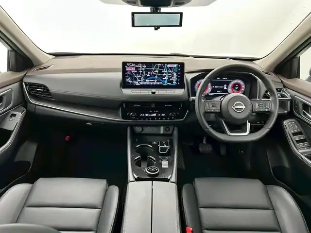 日産 エクストレイル G e－4ORCE 福井県 2023(令5)年 1.5万km ブリリアントホワイトパール/スーパーブラック 2トーン 純正メーカーオプションナビ/・全方位カメラ/・Bluetooth接続/・アップルカープレイ　/・アンドロイドオート/・フルセグTV/・USB入力端子/２．０プロパイロット/ＲＡＹＳ２０インチアルミホイール/レザーシート/シートヒーター（運転席＆助手席）/パワーシート　（運転席＆助手席）/純正ビルトインＥＴＣ２．０/電動リアゲート　/ヘッドアップディスプレイ/ニスモドアハンドルプロテクター/純正フロアマット