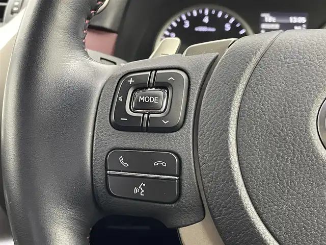 レクサス ＮＸ 300 スパイス&シック 埼玉県 2020(令2)年 2.8万km ソニッククォーツ メーカーナビ　黒合皮シート　ＢＳＭ　三眼ＬＥＤヘッドライト　ドライブレコーダー　ＥＴＣ２．０　セーフティシステムプラス　レーダークルーズコントロール　パワートランク　ベンチレーション　バックカメラ