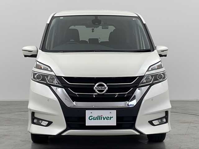 日産 セレナ ハイウェイスター 群馬県 2016(平28)年 8.2万km ブリリアントホワイトパール 純正９型ナビ　純正１０型後席モニター　全周囲カメラ　ハンズフリー両側電動スライドドア　クルーズコントロール　スマートキー　衝突被害軽減ブレーキ　クリアランスソナー　ＬＥＤヘッドライト　ドラレコ　禁煙
