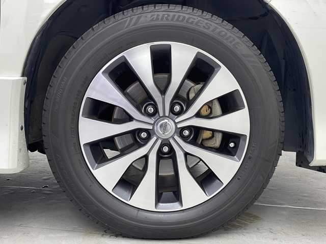 日産 セレナ ハイウェイスター 群馬県 2016(平28)年 8.2万km ブリリアントホワイトパール 純正９型ナビ　純正１０型後席モニター　全周囲カメラ　ハンズフリー両側電動スライドドア　クルーズコントロール　スマートキー　衝突被害軽減ブレーキ　クリアランスソナー　ＬＥＤヘッドライト　ドラレコ　禁煙