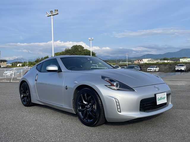 日産 フェアレディ Ｚ バージョンT 富山県 2018(平30)年 2.5万km ブリリアントシルバー 禁煙／純正ナビ／ＴＶ／バックカメラ／ホワイトレザー／ＢＯＳＥサウンド／社外マフラー／スペアキー／ＥＴＣ