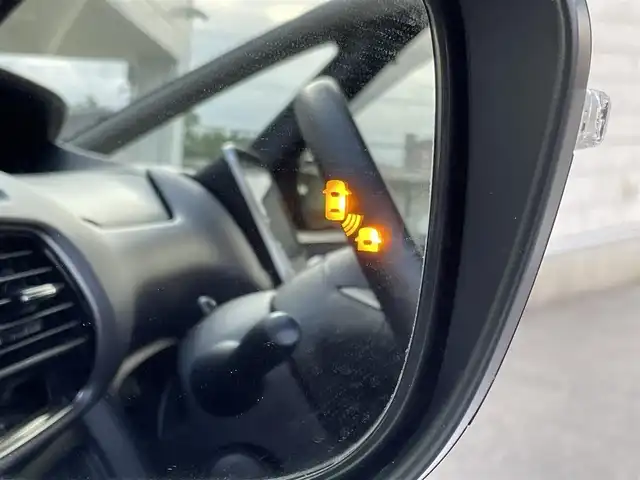 日産 セレナ X V 福岡県 2022(令4)年 4.2万km ブリリアントホワイトパール 純正10型SDナビ(フルセグTV/CD/DVD/BT)オールアラウンドビューブラインドスポットコーナーセンサー両側パワスラドラレコETC純正フロアマットプッシュスタートスマートキー