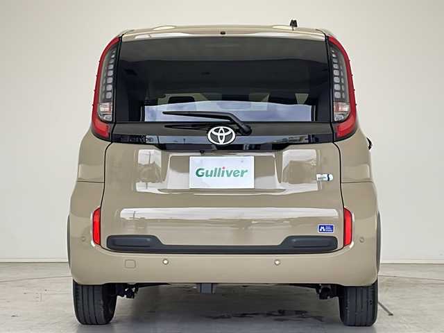 トヨタ シエンタ ハイブリッド Z 愛知県 2022(令4)年 2.2万km ベージュ 衝突軽減システム/純正10.5型ディズプレイオーディオ　ナビあり/全方位カメラ/両側パワースライドドア/レーダークルーズコントロール/シートヒーター/フルセグ/Bluetooth/バックカメラ/コーナーセンサー/ブラインドスポットモニター/LEDヘッドライト/ステアリングヒーター/オートマチックハイビーム/ETC/ステアリングスイッチ/スマートキー/プッシュスタート