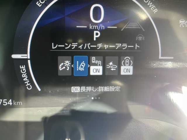 トヨタ シエンタ ハイブリッド Z 愛知県 2022(令4)年 2.2万km ベージュ 衝突軽減システム/純正10.5型ディズプレイオーディオ　ナビあり/全方位カメラ/両側パワースライドドア/レーダークルーズコントロール/シートヒーター/フルセグ/Bluetooth/バックカメラ/コーナーセンサー/ブラインドスポットモニター/LEDヘッドライト/ステアリングヒーター/オートマチックハイビーム/ETC/ステアリングスイッチ/スマートキー/プッシュスタート