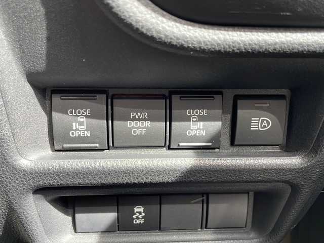 トヨタ シエンタ ハイブリッド Z 愛知県 2022(令4)年 2.2万km ベージュ 衝突軽減システム/純正10.5型ディズプレイオーディオ　ナビあり/全方位カメラ/両側パワースライドドア/レーダークルーズコントロール/シートヒーター/フルセグ/Bluetooth/バックカメラ/コーナーセンサー/ブラインドスポットモニター/LEDヘッドライト/ステアリングヒーター/オートマチックハイビーム/ETC/ステアリングスイッチ/スマートキー/プッシュスタート