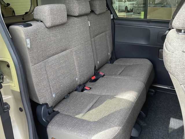 トヨタ シエンタ ハイブリッド Z 愛知県 2022(令4)年 2.2万km ベージュ 衝突軽減システム/純正10.5型ディズプレイオーディオ　ナビあり/全方位カメラ/両側パワースライドドア/レーダークルーズコントロール/シートヒーター/フルセグ/Bluetooth/バックカメラ/コーナーセンサー/ブラインドスポットモニター/LEDヘッドライト/ステアリングヒーター/オートマチックハイビーム/ETC/ステアリングスイッチ/スマートキー/プッシュスタート