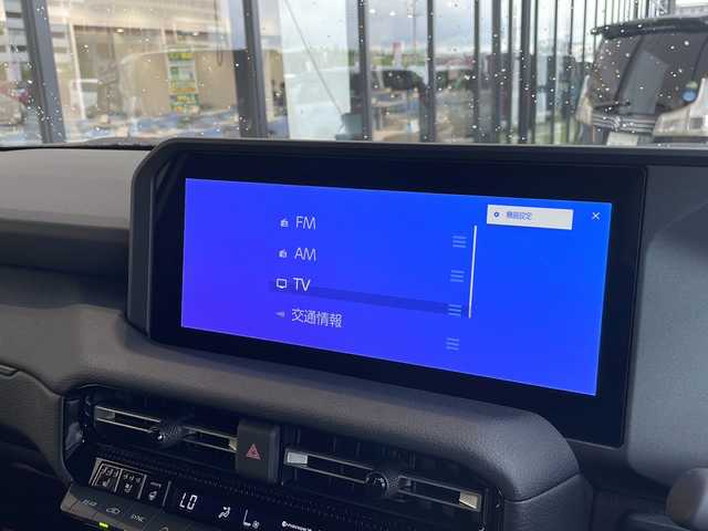 トヨタ ランドクルーザー ２５０ VX 愛知県 2024(令6)年 0.1万km アバンギャルドブロンズメタリック 衝突被害軽減ブレーキ/純正12.4インチディスプレイオーディオ（ナビあり）/サンルーフ/レーダークルーズコントロール/シートヒーター/エアーシート/フルセグTV/Bluetooth/バックカメラ/電動リアゲート/コーナーセンサー/純正アルミホイール/ルーフレール/ETC2.0/ブラインドスポットモニター/LEDヘッドライト/4WD/インテリジェントミラー/リアオートエアコン/ステアリングスイッチ/スマートキー/プッシュスタート