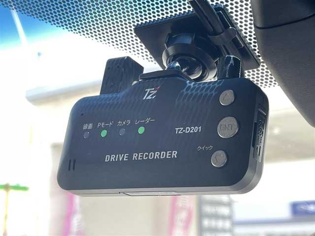 トヨタ ランドクルーザー プラド TX Lパッケージ 大阪府 2023(令5)年 1.5万km ホワイトパールクリスタルシャイン ワンオーナー/純正SDメモリナビ(NSZT-W68T)/BT/CD/SD/フルセグTV/バックカメラ/本革シート/前席パワーシート/前席シートヒーター/前席エアシート/電動格納サードシート/追従機能付きクルーズコントロール/レーンキープアシスト/前後コーナーセンサー/ドライブレコーダー/ドラレコ連動レーダー探知機/LEDヘッドライト/前後フォグランプ/オートハイビーム/本革巻ステアリング/純正19インチAW/純正フロアマット/スペアタイヤ/スペアキー