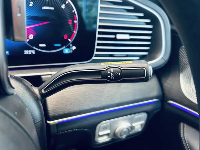 メルセデス・ベンツ Ｍ・ベンツ ＧＬＳ４５０ｄ 4マチック 大阪府 2023(令5)年 0.7万km オブシディアンブラック AMGラインパッケージ/サンルーフ/HUD/ブルメスター/黒革/メモリ付きパワーシート/エアシートヒーター/レーダーセーフティ/ACC/純正ナビ/TV/360度カメラ/applecarplay/純正22インチAW/LEDヘッドライト/アンビエントライト/電動リアゲート/電動格納サードシート/ブラインドスポット/ワイヤレス充電/パフュームアトマイザー/ドアイージークローザー