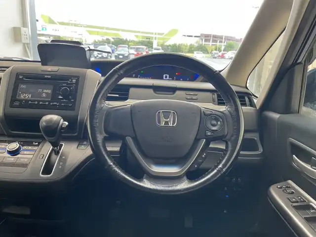 ホンダ フリード＋ G ホンダセンシング 愛知県 2017(平29)年 4.5万km コバルトブルーパール ホンダセンシング/両側パワースライドドア/クルーズコントロール/レーンキープアシスト/ドライブレコーダー/ETC/衝突被害軽減ブレーキ/ステアリングスイッチ/スマートキー/プッシュスタート/アイドリングストップ/純正フロアマット/ABS/横滑り防止装置/盗難防止装置/オートライト