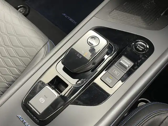 日産 ノート オーテック クロスオーバー 茨城県 2024(令6)年 0.5万km オーロラフレアブルーパール /スーパーブラック 2トーン 純正9型ナビ/全周囲カメラ/フルセグ/デジタルインナーミラー/ワイヤレス充電/プロパイロット/衝突被害軽減ブレーキ/車線逸脱抑制装置/オートマチックハイビーム/クリアランスソナー/BSI/ETC2.0/ドラレコ/純正16インチAW/LEDヘッドライト/スマートキー