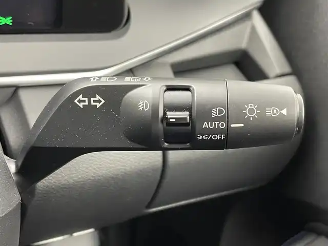 日産 ノート オーテック クロスオーバー 茨城県 2024(令6)年 0.5万km オーロラフレアブルーパール /スーパーブラック 2トーン 純正9型ナビ/全周囲カメラ/フルセグ/デジタルインナーミラー/ワイヤレス充電/プロパイロット/衝突被害軽減ブレーキ/車線逸脱抑制装置/オートマチックハイビーム/クリアランスソナー/BSI/ETC2.0/ドラレコ/純正16インチAW/LEDヘッドライト/スマートキー