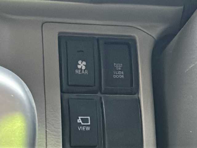 スズキ エブリィ ワゴン PZターボ スペシャル 京都府 2018(平30)年 6.2万km パールホワイト ワンオーナー車/純正ナビ/・フルセグTV/BT Audio/CD/DVD/AM/FM/・バックカメラ/ETC/両側パワースライドドア/オートステップ/プッシュスタート/オートライト/電格ウィンカーミラー/オートリトラクタブルミラー/衝突軽減/横滑り防止/ステアリングスイッチ/AW付スタッドレスタイヤ×４車載/純正ドアバイザー/純正フロアマット/保証書/取扱説明書/スマートキースペア