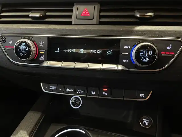 アウディ Ａ４ 2．0 TFSI クワトロ 道央・札幌 2016(平28)年 4.5万km グレイシアホワイトメタリック グレイシアホワイトメタリック/ラグジュアリーパッケージ/　・パーシャルレザー/　・シートヒーター/　・デコラティブパネルオークナチュラルグレー/　・LEDリヤコンビネーションライト/　・LEDインテリアライティング/バーチャルコックピット/アシスタンスパッケージ/　・サラウンドビューカメラ/　・アウディプレセンスリヤ/　・アウディサイドアシスト/　・サイドエアバック(リヤ)/　・パークアシスト/マトリクスLEDヘッドライト/純正メモリナビ/フルセグTV/CD/DVD/SD/USB/Bluetooth
