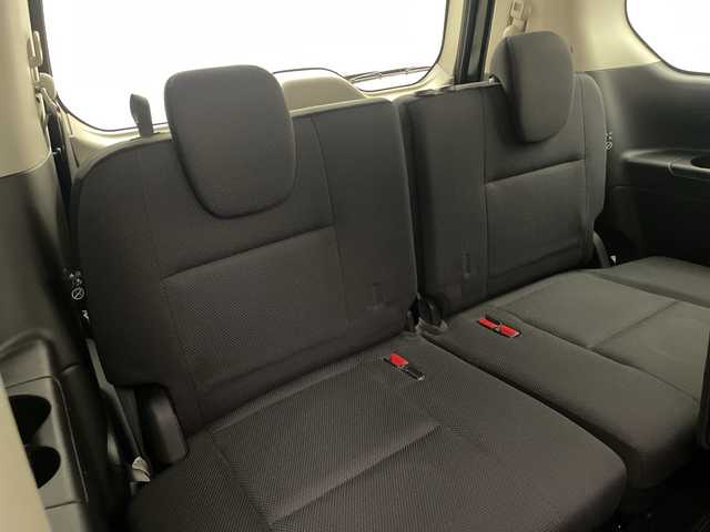 日産 セレナ X Vセレクション 愛媛県 2017(平29)年 5.3万km ダイヤモンドブラック 純正ナビ/Bluetooth/フルセグ/プロパイロット/フリップダウンモニター/両側電動スライドドア/全周囲カメラ/衝突被害軽減ブレーキ/レーンキープアシスト/前後コーナーセンサー/LEDヘッドライト/オートライト/ドライブレコーダー/ETC/ウォークスルー/プッシュスタート/保証書/取扱説明書