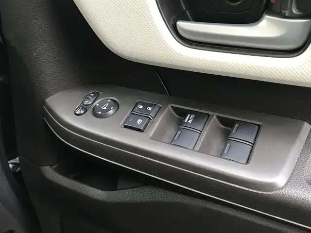 ホンダ Ｎ ＢＯＸ G 富山県 2021(令3)年 6万km クリスタルブラックパール 社外ナビ/フルセグTV/Bluetooth/バックカメラ/衝突被害軽減ブレーキ/コーナーセンサー/レーンキープアシスト/レーダークルーズコントロール/両側スライドドア/プッシュスタート/スマートキー/LEDヘッドライト/オートライト/ウインカーミラー