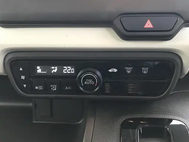 ホンダ Ｎ ＢＯＸ G 富山県 2021(令3)年 6万km クリスタルブラックパール 社外ナビ/フルセグTV/Bluetooth/バックカメラ/衝突被害軽減ブレーキ/コーナーセンサー/レーンキープアシスト/レーダークルーズコントロール/両側スライドドア/プッシュスタート/スマートキー/LEDヘッドライト/オートライト/ウインカーミラー
